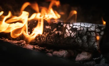 Взрыв газа в Шахтинске: пострадали восемь человек