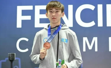 Қазақстандық семсерлесу шебері әлем чемпионатында тарихи медаль жеңіп алды