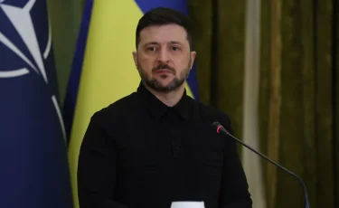 «Хватит войны»: Зеленский обратился к Путину с открытым письмом