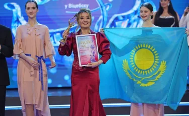 Новый триумф казахстанской сцены: Акерке Амалят завоевала первое место на «Славянском базаре»