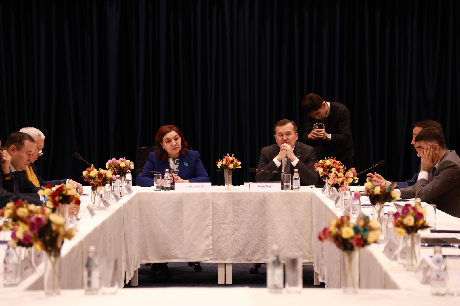 Камилла мен Диманың сексін көріңіз