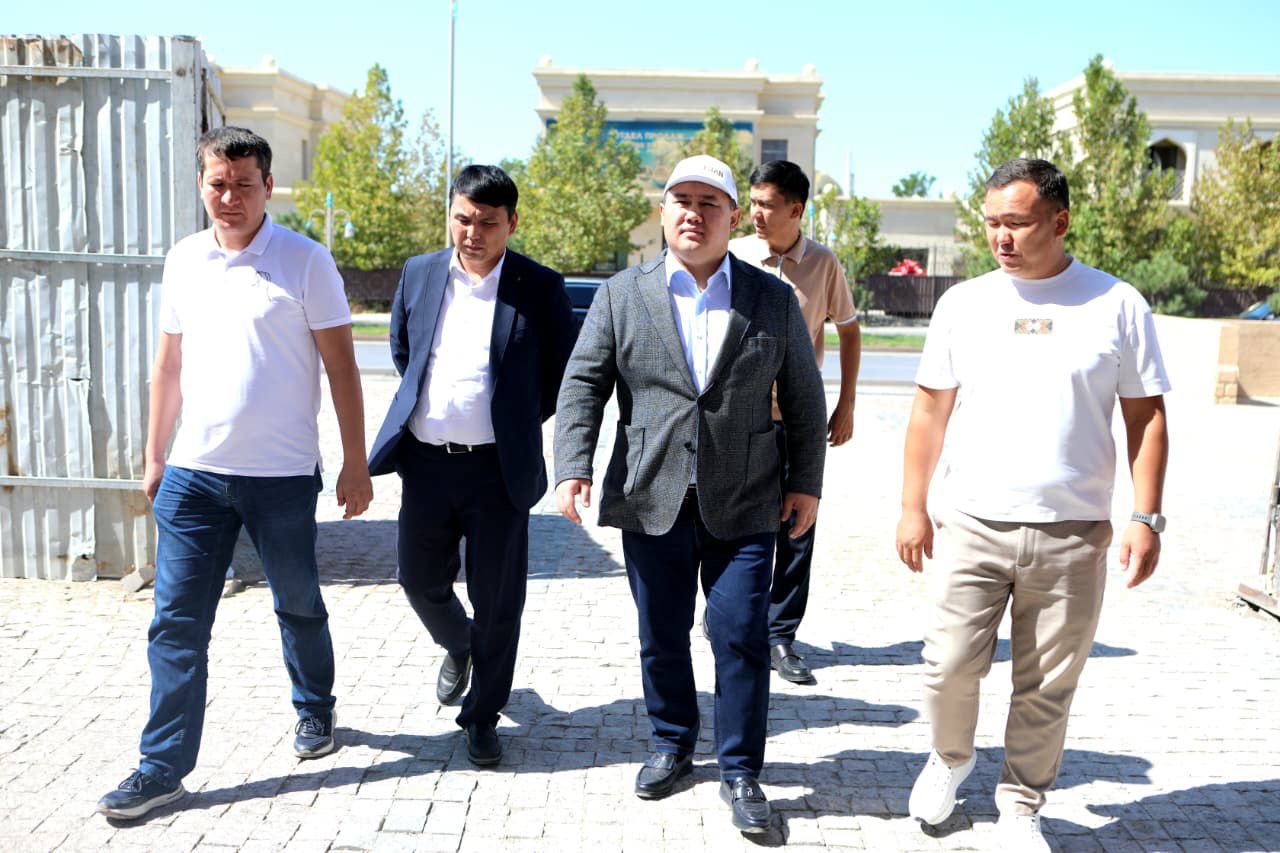 Эрик пен Илья порно